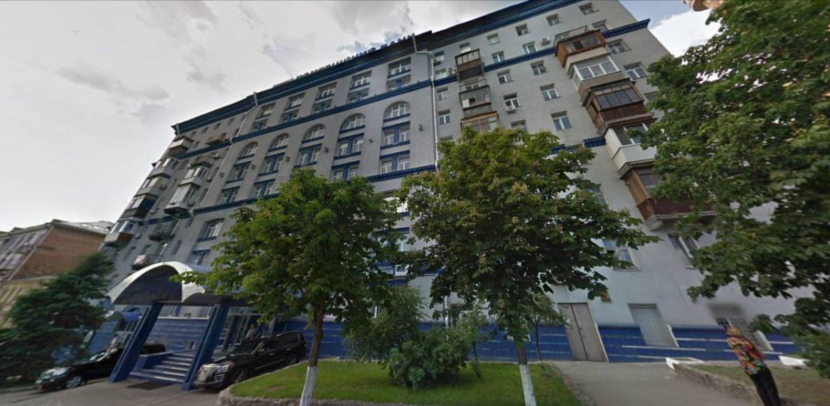 Аренда 2 комн квартиры 40м2 м. Дворец Украины ул. Коновальца