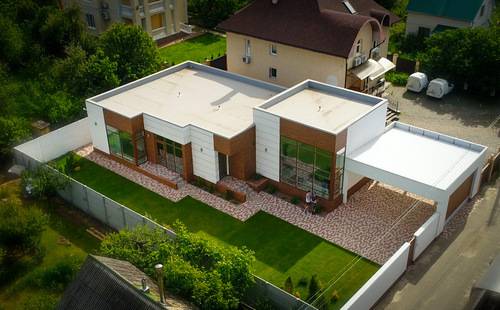 Продам одноэтажный новый жилой дом 190 м2 с ремонтом 2020 г. Нивки. г. Киев